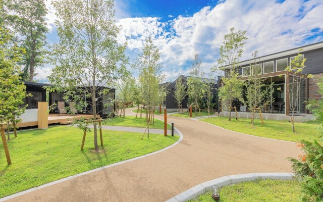 AWAUMI Fujikawaguchiko Resort