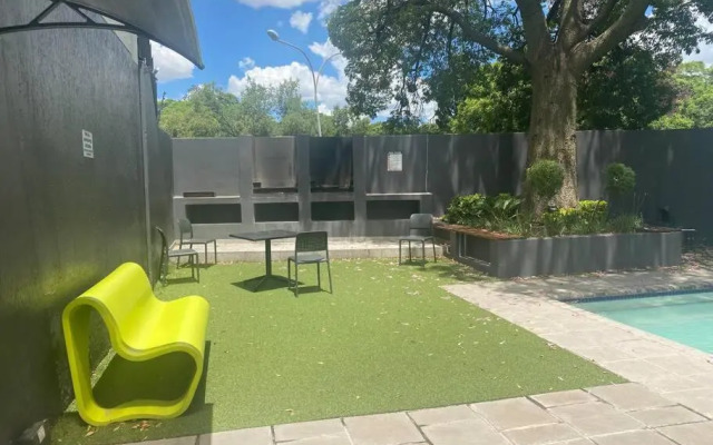 Stylish Dante’s 1-bedroom condo free Wifi & Cinema