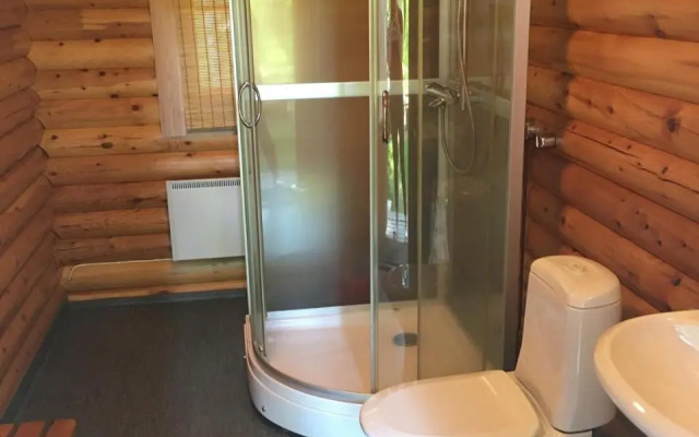 Huhtaniemen Mökkikylä