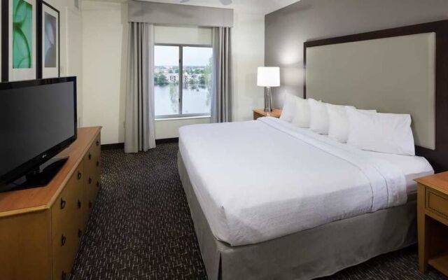 Homewood Suites Miami Airport/Blue Lagoon