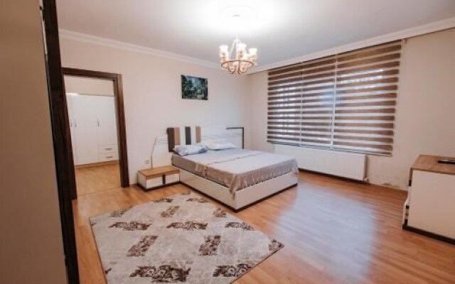 TS Sultan's Park Residence