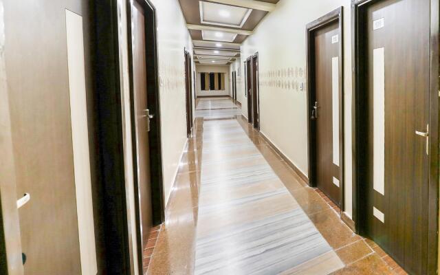 SPOT ON 63858 Jay Gurudev Homestay