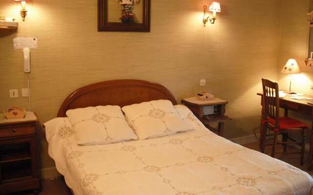 hotel le clos du montvinage