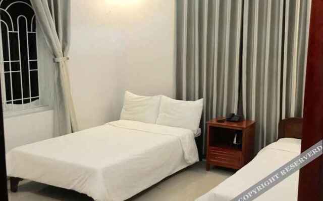 Tu Quy Hotel