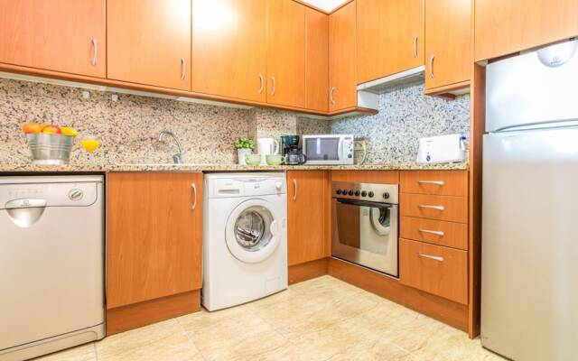 Luxurious Apartment in Empuriabrava With Sea View