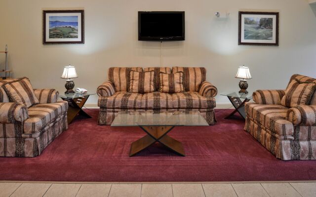 Star City Inn & Suites