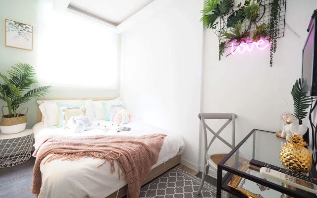 Guesthouse in Taipei near Ximen Metro Station