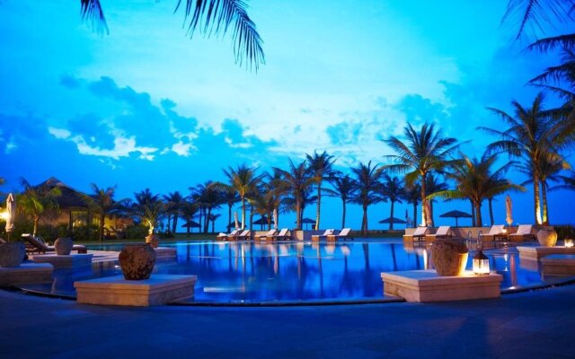 Lapochine Beach Resort (Formerly Ana Mandara Hue)