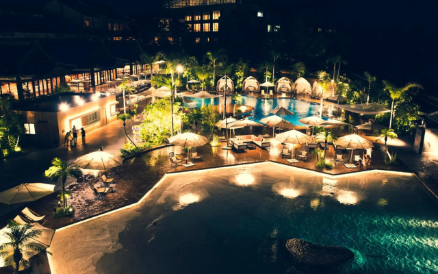 Phoenix Seagaia Ocean Tower