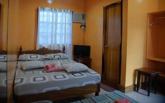 Jurias Garden Hotel