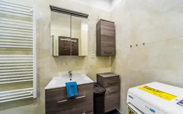 Kimchi Apartment
