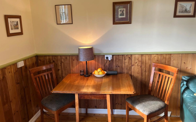 The Dairy Cottage - Lake Lorne - Drysdale – Guest Rooms – Drysdale