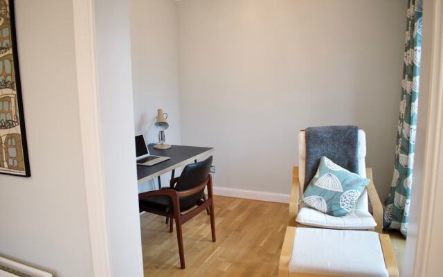 Edinburgh Top Floor Flat