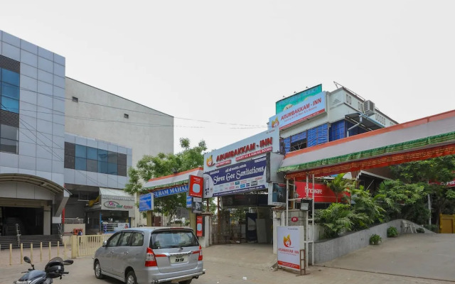 OYO 13006 Arumbakkam Inn