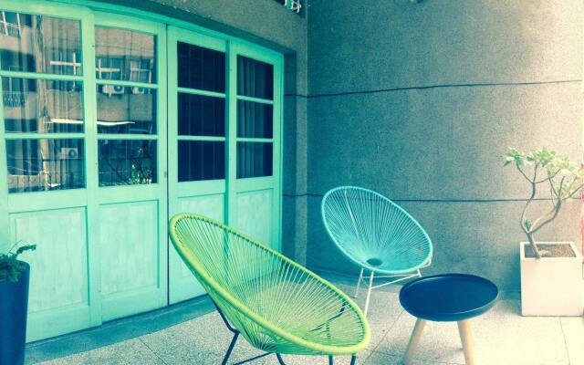 With inn Hostel