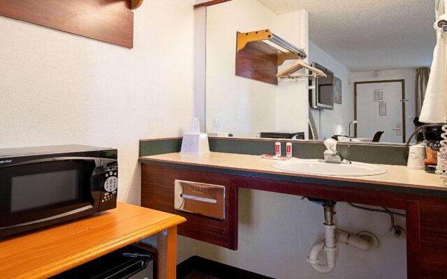 Econo Lodge
