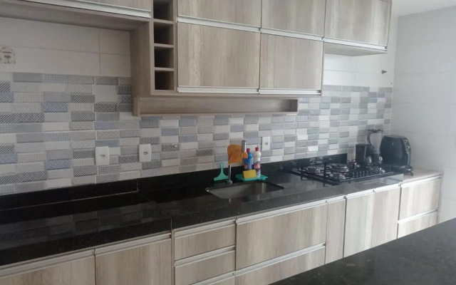 Cobertura duplex, com duas suítes e piscina