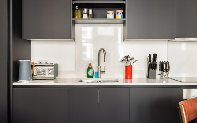 The Battersea Secret - Modish and Bright 1bdr Flat