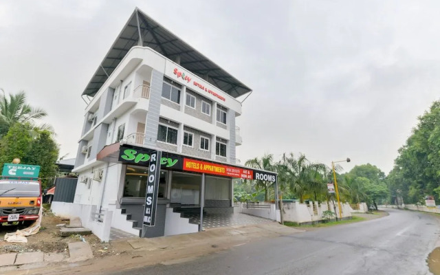 OYO 14866 Home Elegant Stay Kochi Airport