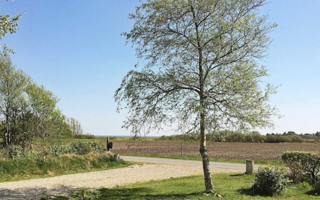 10 Person Holiday Home in Oksbol