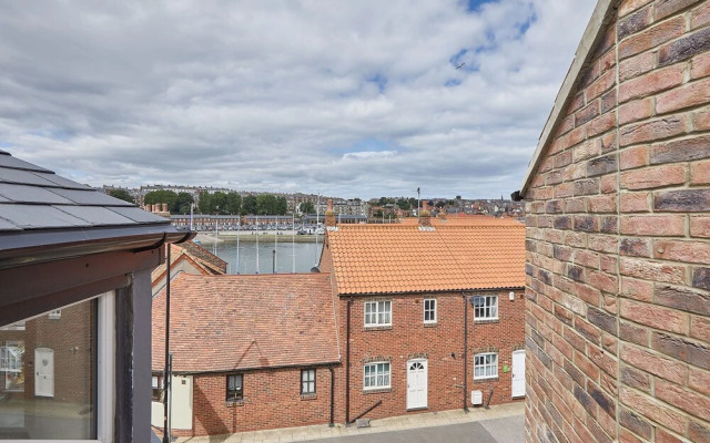 The Birds Nest - Whitby