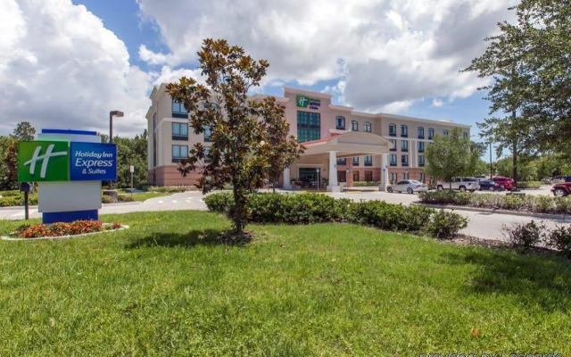 Holiday Inn Express & Suites Bradenton East-Lakewood Ranch by IHG
