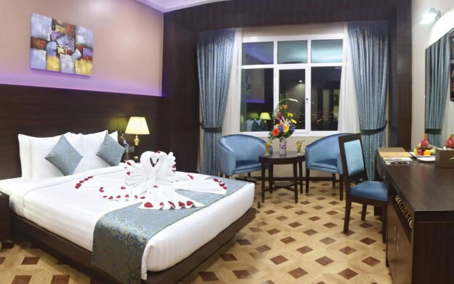 Park Regis Lotus Hotel