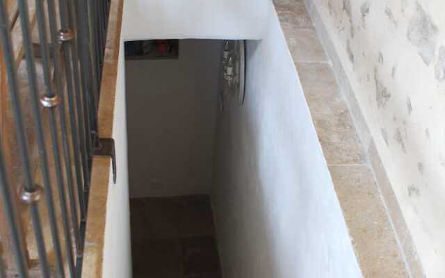 Le Perce Neige Les bruyères de Gaschon