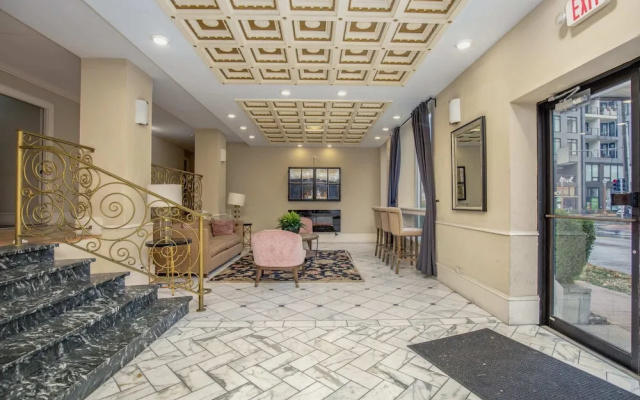 Cozy CWE Apts near BJC by Zencity