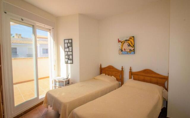 ADOSADO con jardin y piscina PALM BEACH 102 ALBERT VILLAS