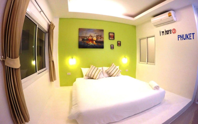 At We Patong hostel