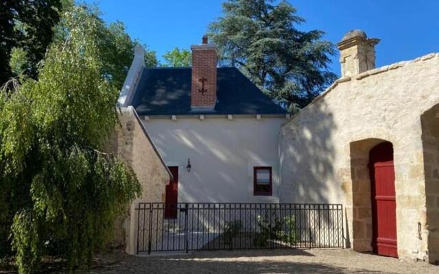 Gîte Ainay-le-Vieil, 3 pièces, 6 personnes - FR-1-586-7