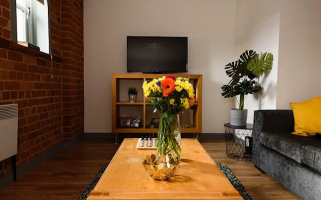 Karah Suites - Gloucester Docks