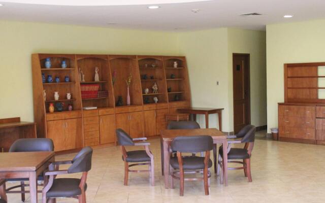 Le Moustier Suites
