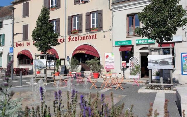 Hotel le Chapeau Rouge