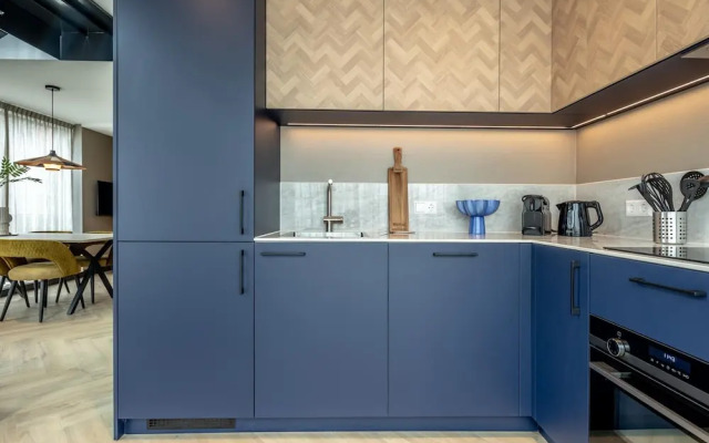 Family Apartment w/ Bunk Beds