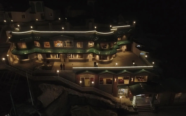 Galleu Hill Resort