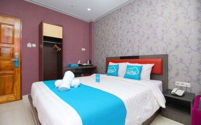 Elfah Hotel Manado by Airy Rooms
