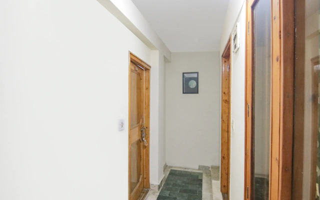 Fabhotel Pushpak