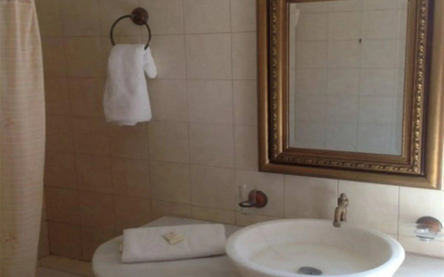 The Traditional Villas of Crete