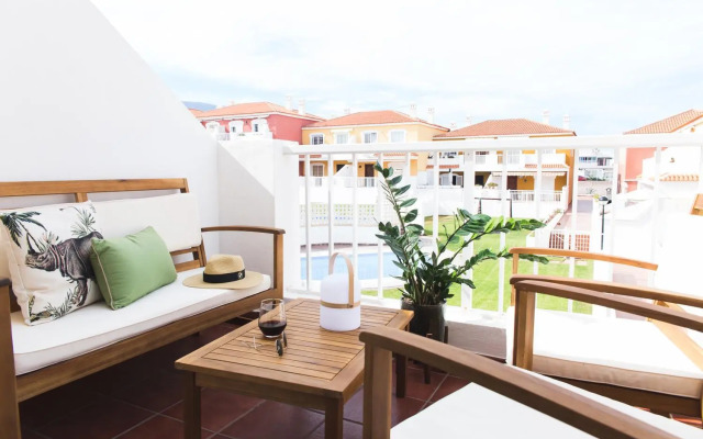 Lovely&Sunny Apartament Near Poris Beach