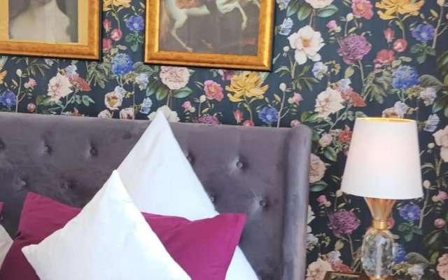 VILLA FREIA Dresden & Großer Garten Wohlfühlfactory by Freia