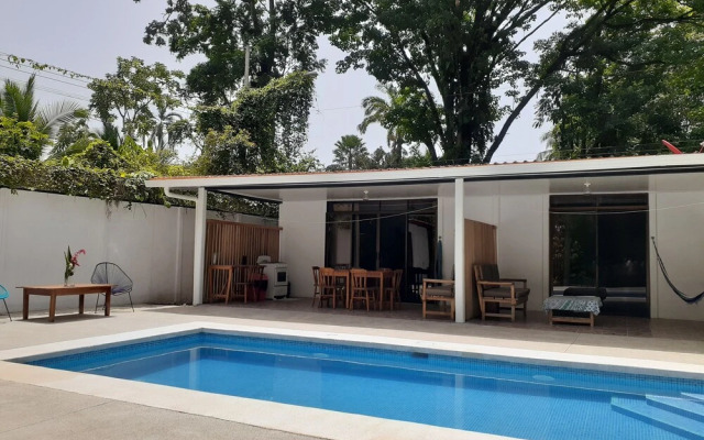 Hotel Aban