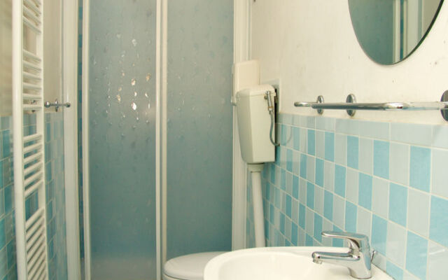 Alex Guest House