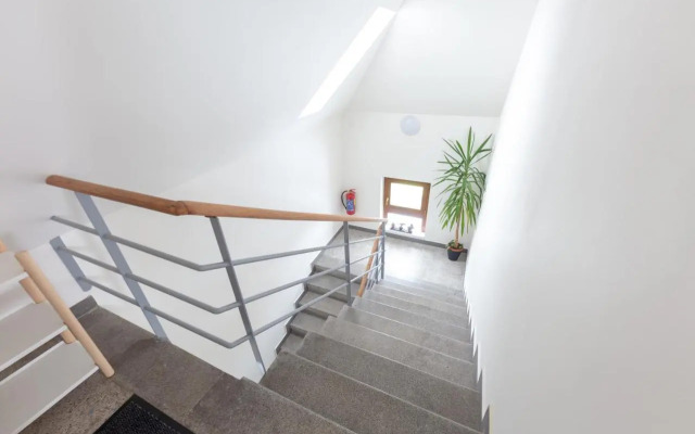 APARTMANY Plzeňská 465 Free PARKING & PS3