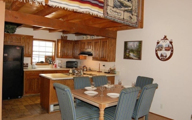 Riverbend_townhouse_07_deluxe