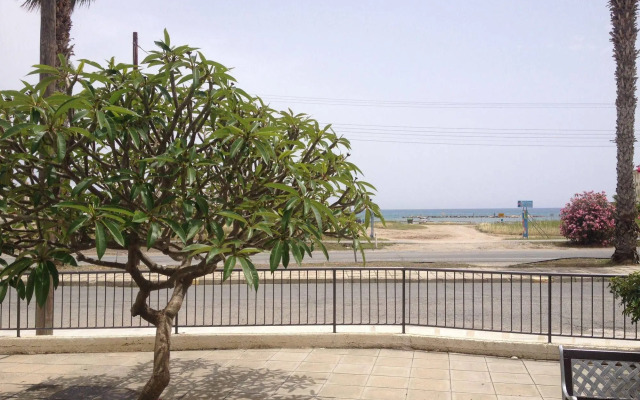 Themis Apartments