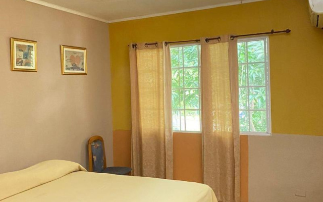 Panama Canal Inn