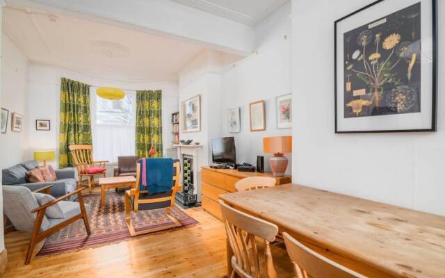 Homely And Spacious 4 Bed, Up To 7 Guests, Dalston