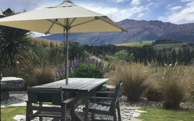 Hawkridge Chalet - Honeymooners Chalet